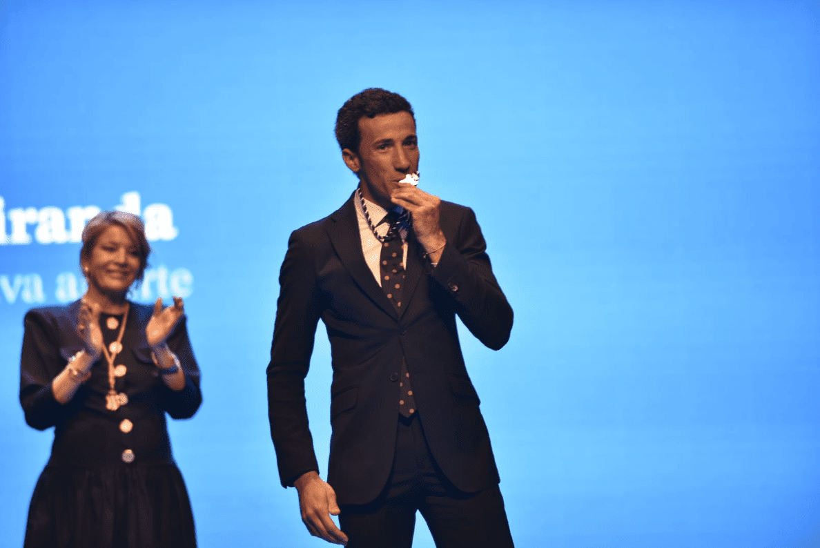 David de Miranda, Medalla de Huelva al Arte en una emotiva jornada de orgullo onubense