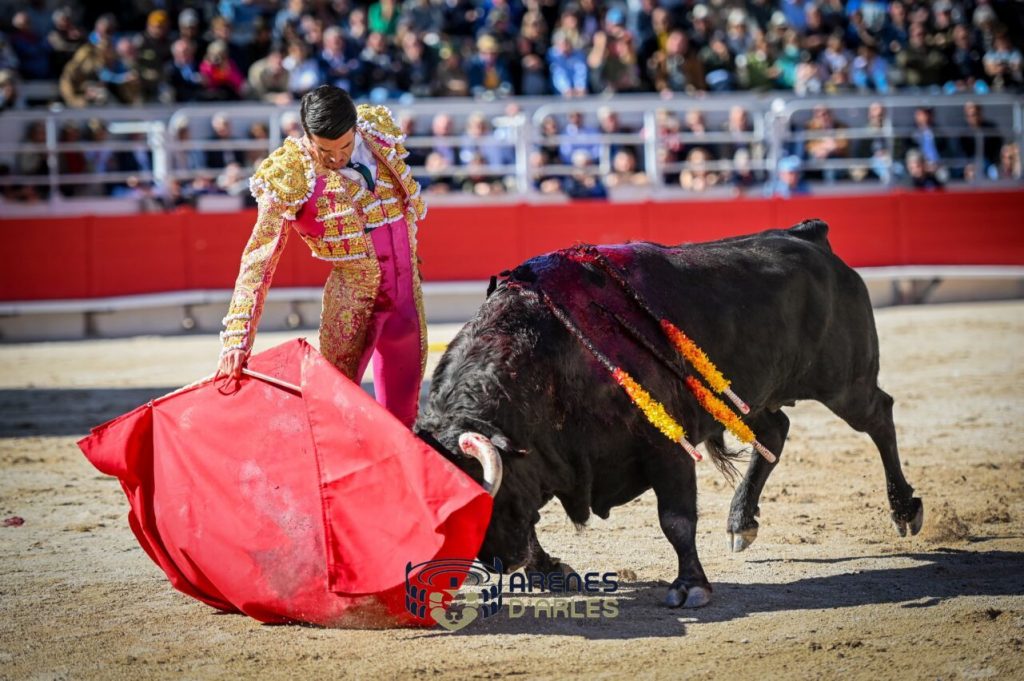 Emilio de Justo en Arlés, a por otra tarde para el recuerdo