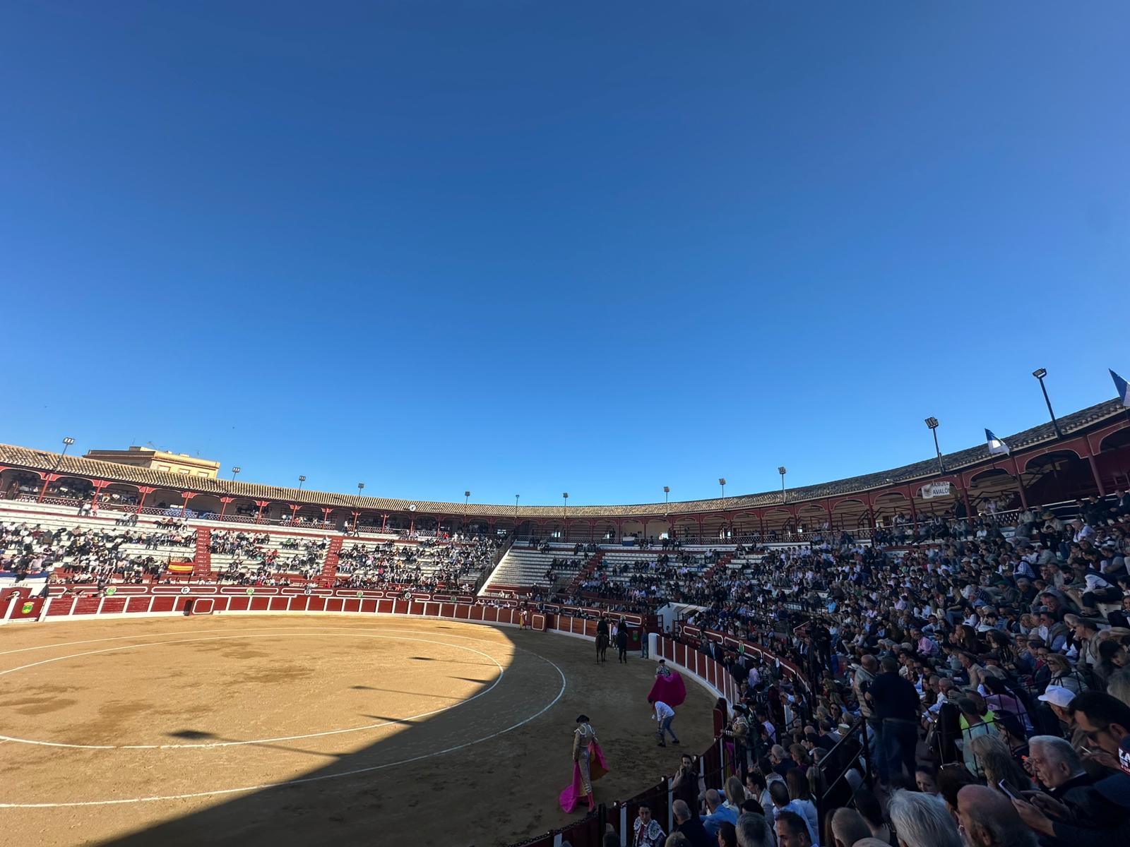 Sigue la tarde de Hellín en directo con Torolive desde la plaza