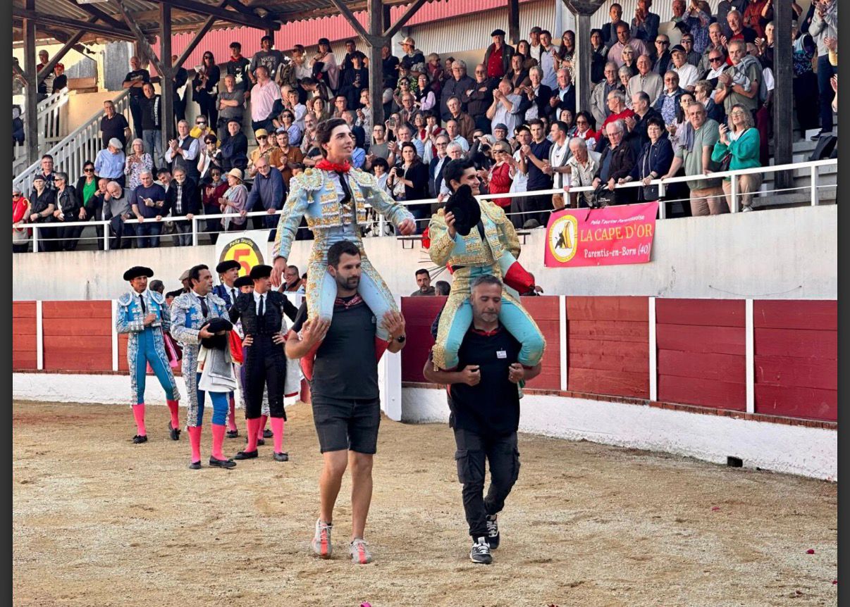 Jesús Romero y Julio Norte salen a hombros tras una novillada de alto nivel en Garlin