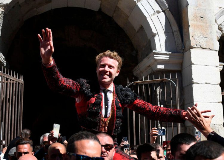 Clemente arranca en Nîmes su año más especial