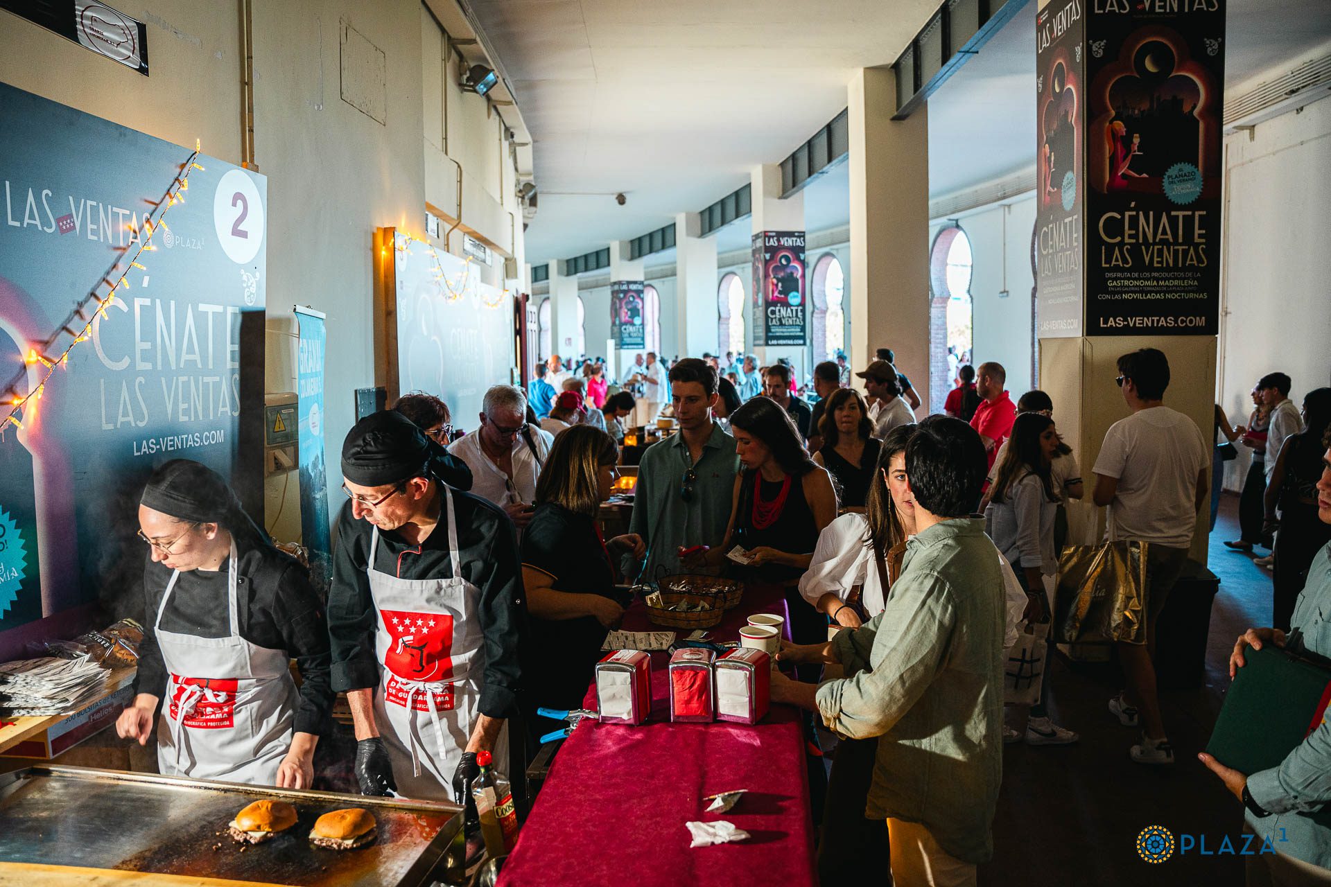 ‘Cénate Las Ventas’ arranca este jueves con novilladas nocturnas y un mercado gastronómico madrileño