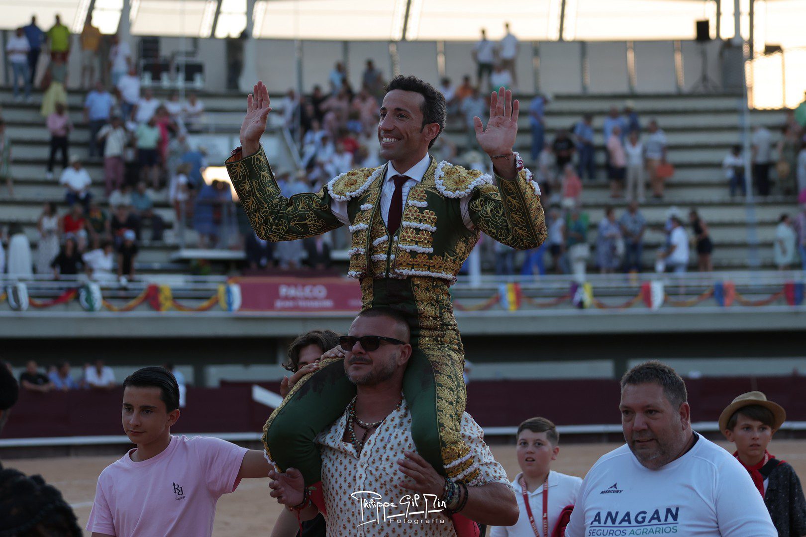 David de Miranda vuelve a mandar en Istres y suma otra Puerta Grande en una temporada imparable