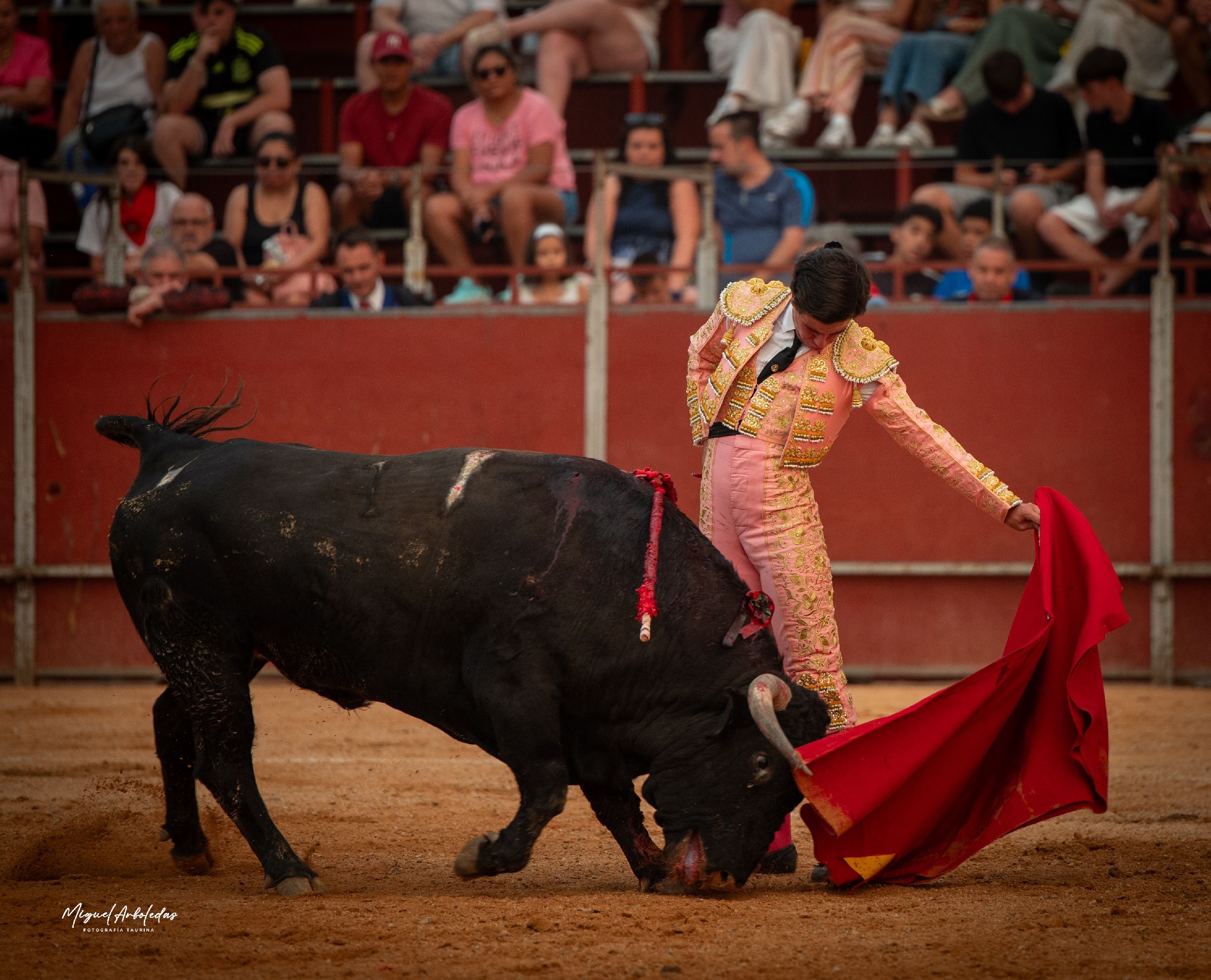 Jorge Hurtado pide paso con una racha triunfal de cuatro salidas a hombros consecutivas