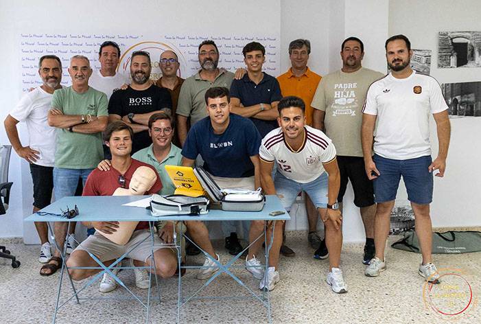 La Merced refuerza su seguridad sanitaria antes de Colombinas con un nuevo curso de soporte vital