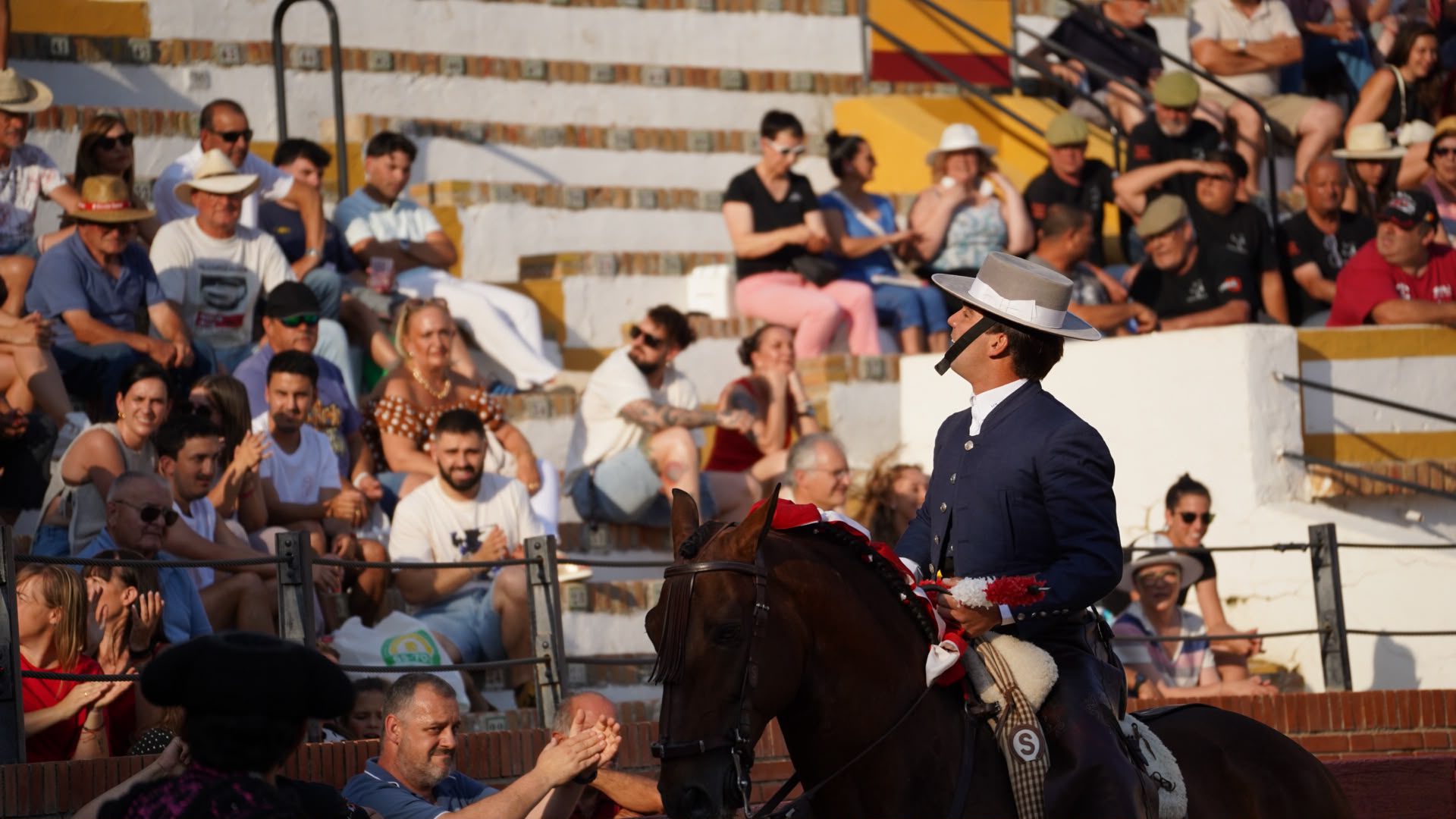 Sebastián Fernández pone en pie Teruel con una faena vibrante que pierde fuerza al final