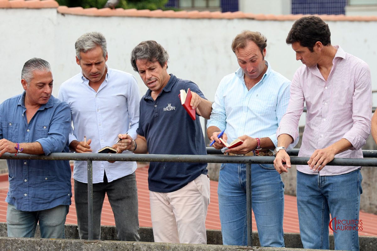 Ambiente en los corrales de El Bibio