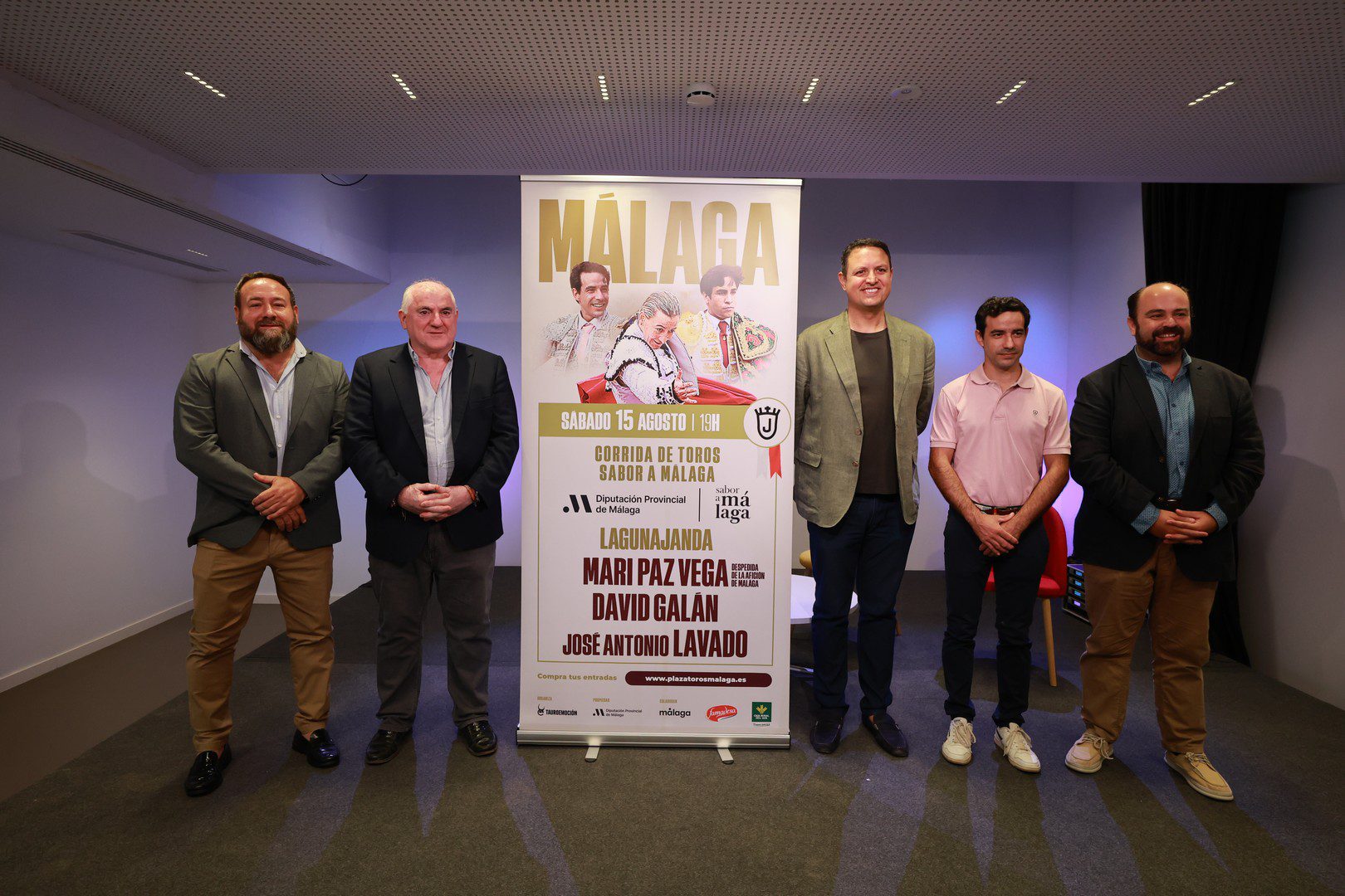 ‘Sabor a Málaga’ une toros, gastronomía y talento de la tierra en La Malagueta