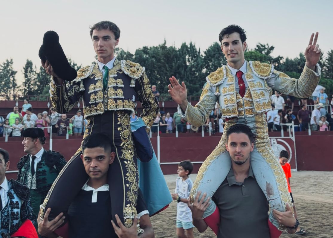 Navalcán mide la nueva generación: Luis Pasero y Tomás González cortan tres y dos orejas