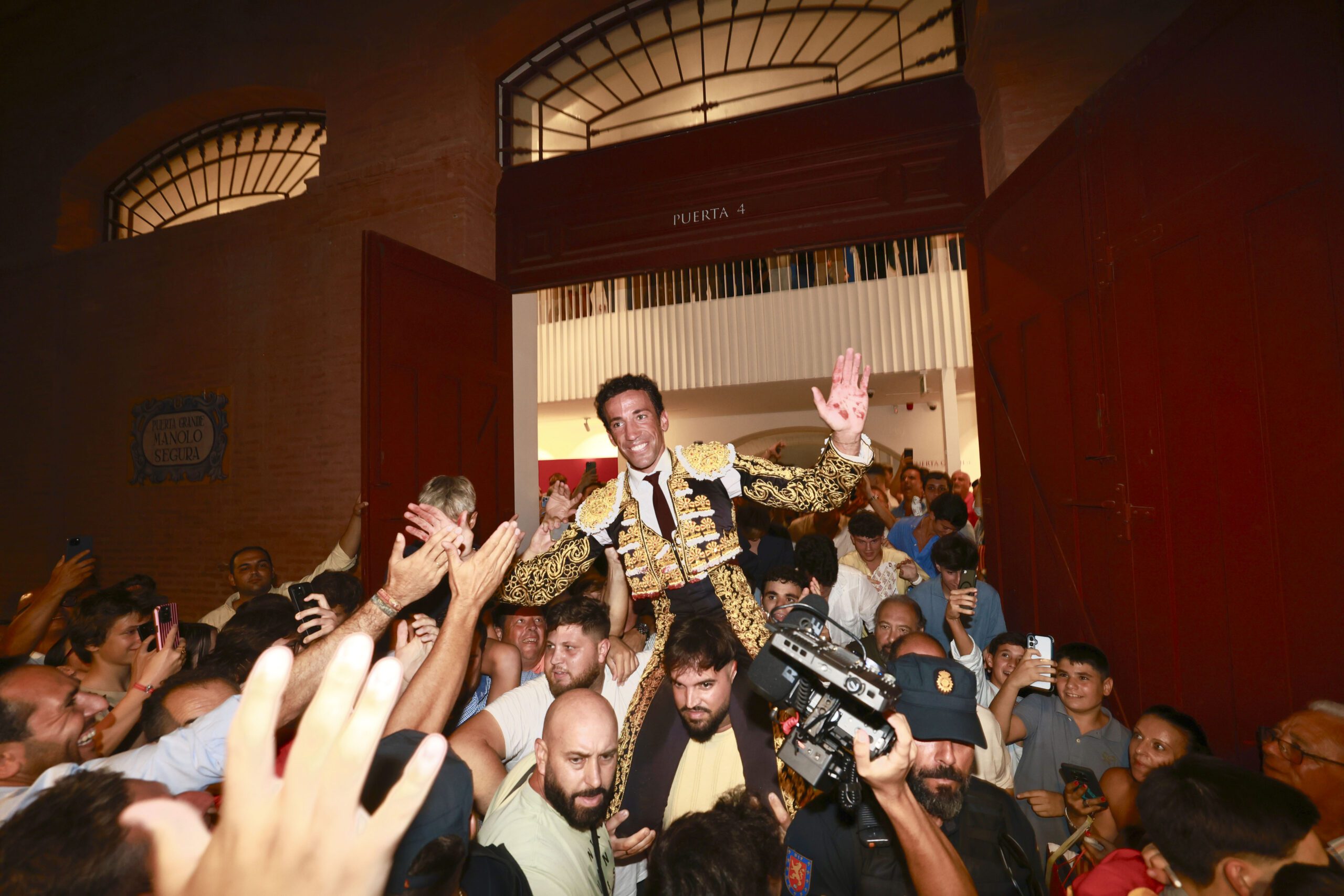 David de Miranda cuaja al gran ‘Armero’ y pone el broche grande a la tarde en Málaga