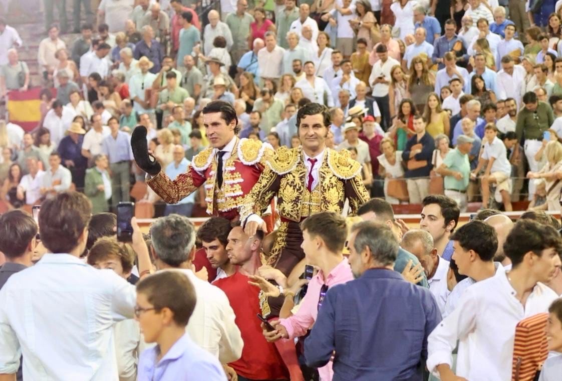Talavante recupera su mejor versión y Morante impone su torería en El Puerto