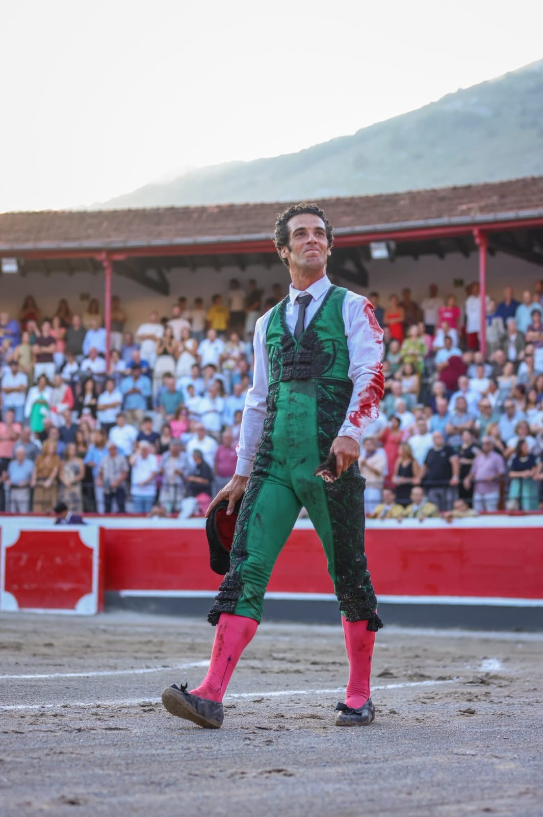 Último día de toros en Azpeitia: entrega de Morenito y toros exigentes de Ana Romero