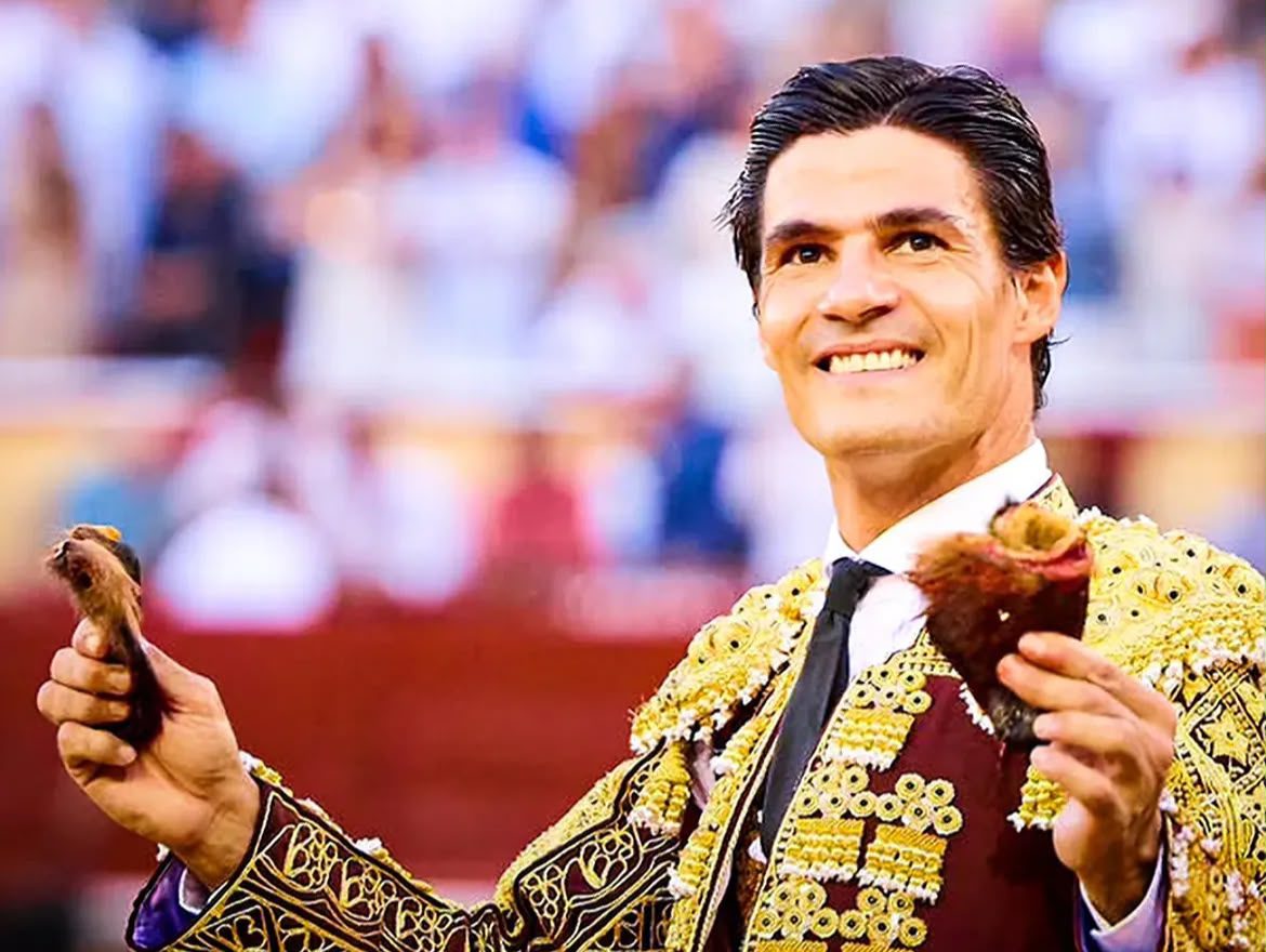 Pablo Aguado se rompe con un bravo ‘Galiano’ y desata la locura