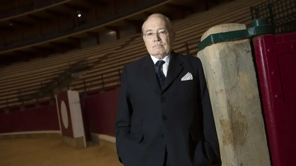 Morante impulsa en Zaragoza una corrida homenaje y un monumento al doctor Val-Carreres