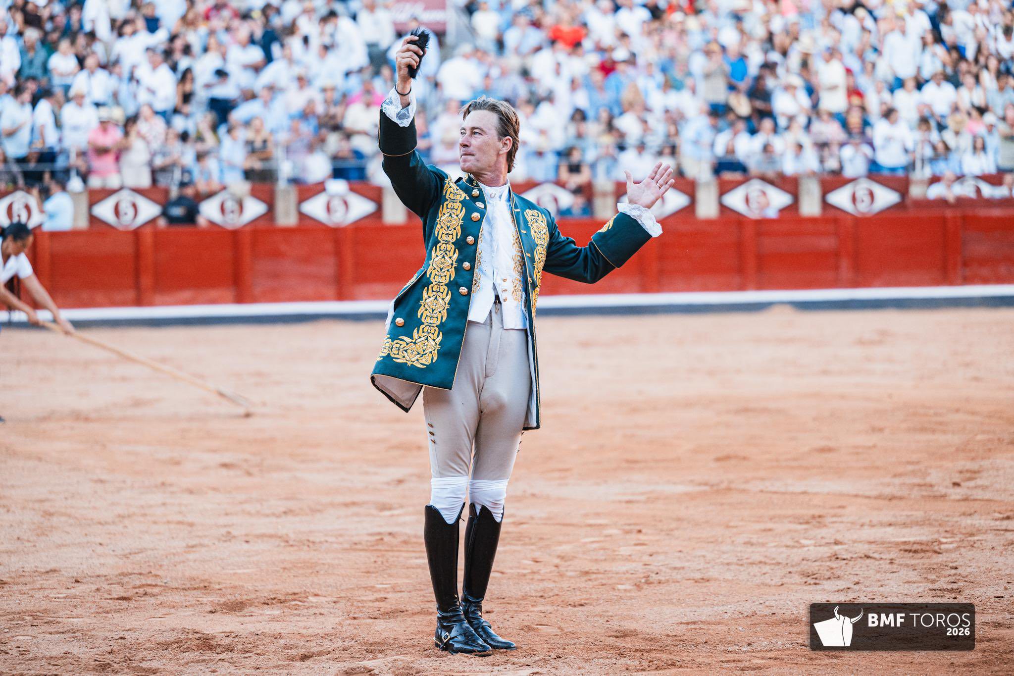 Rui Fernandes encuentra el premio con una entonada faena al cuarto