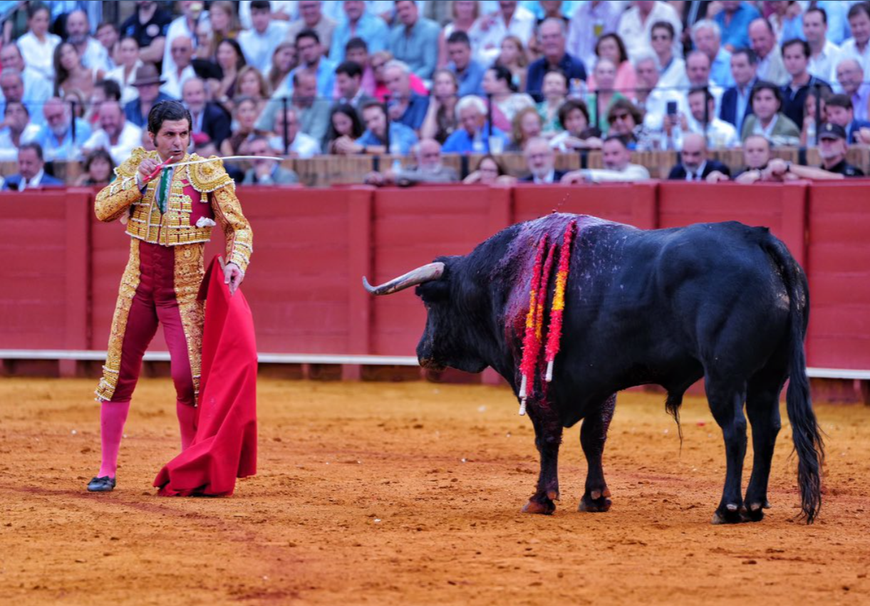 Pitos para Morante con el cuarto bis en Sevilla