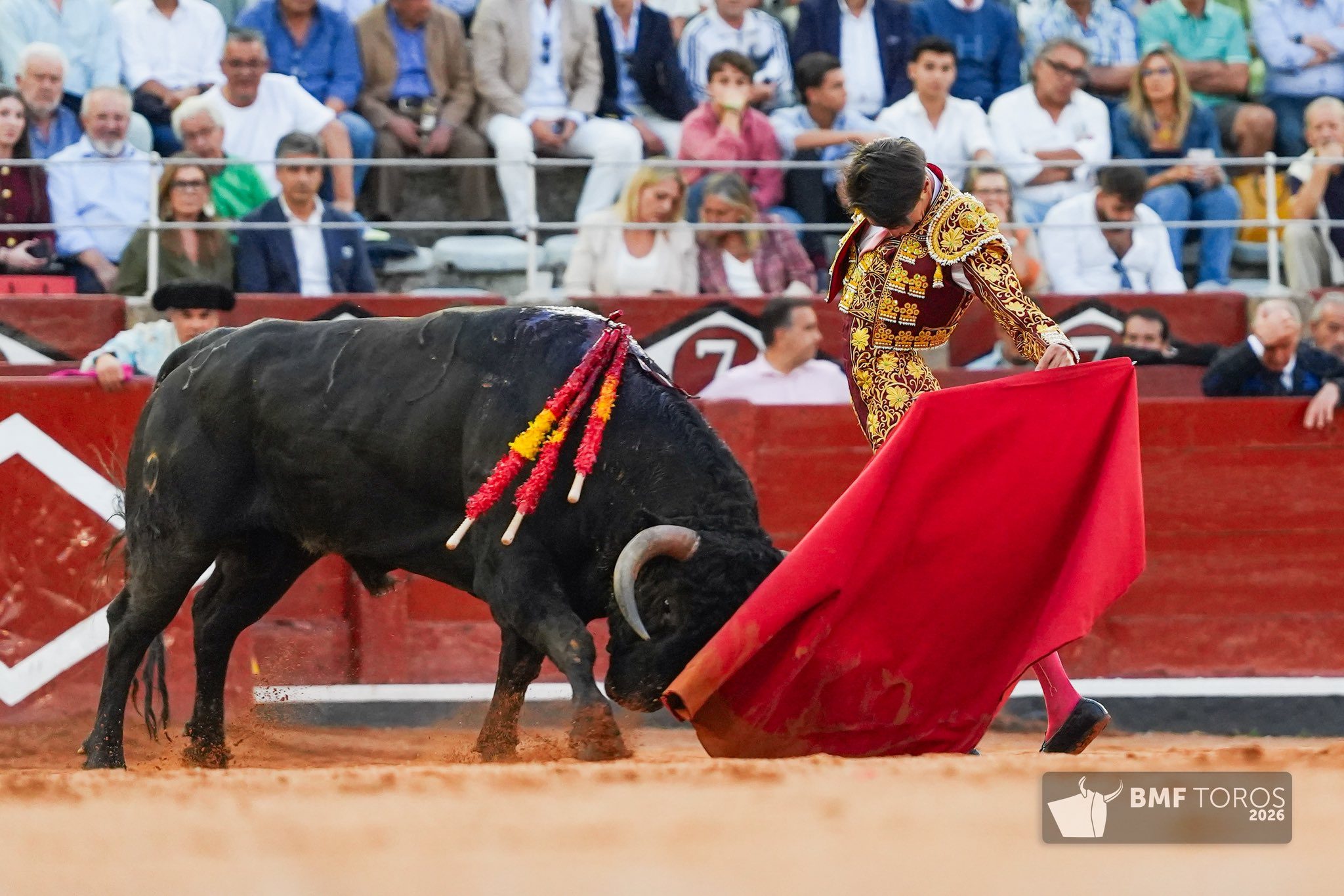 Diego Mateos irrumpe en Salamanca y deja la única oreja de la tarde