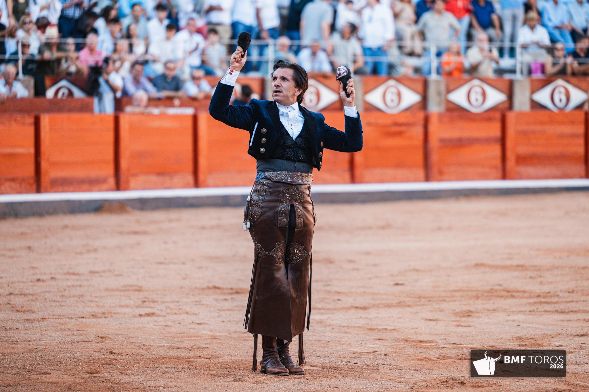 Ventura transforma al segundo y desata Salamanca con dos orejas