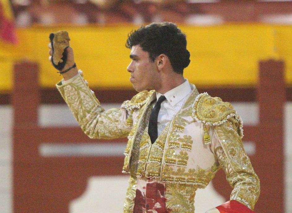Simón Andreu corta la única oreja en una interesante novillada de Cebada Gago en Algemesí