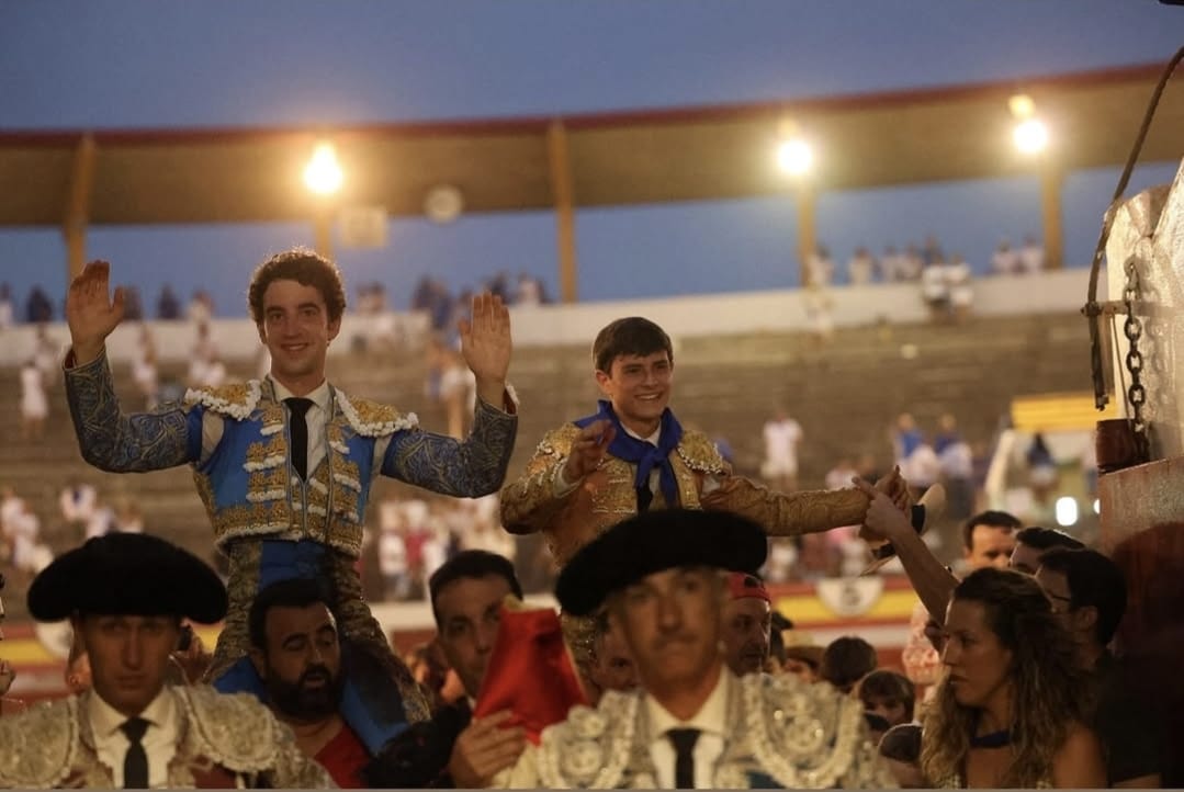 Aarón Palacio firma una tarde rotunda y Víctor Hernández acompaña el triunfo en Ejea