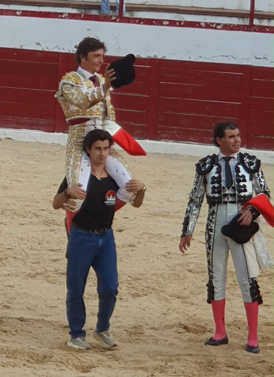 Jorge Isiegas sale a hombros en una concurso con un buen toro de El Retamar en Andorra