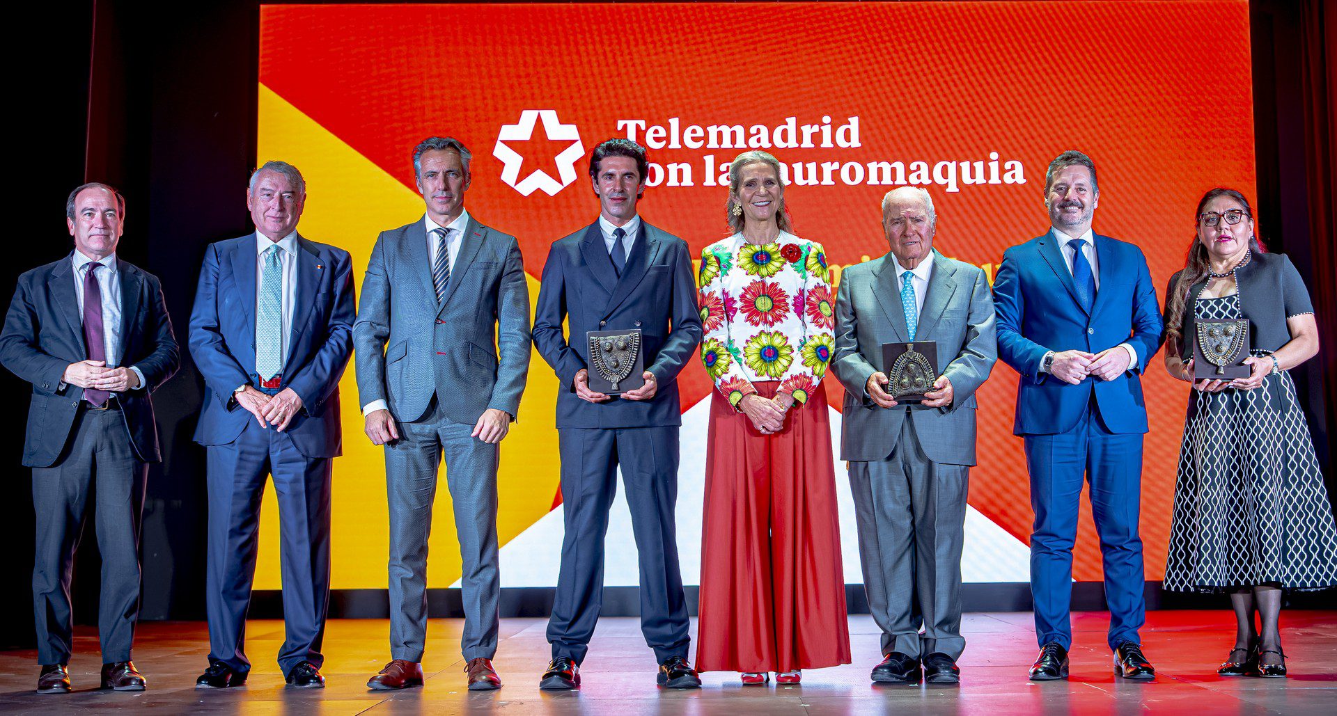 Telemadrid premia a Talavante y ‘Cantaor’ y anuncia un nuevo canal taurino en TLMad