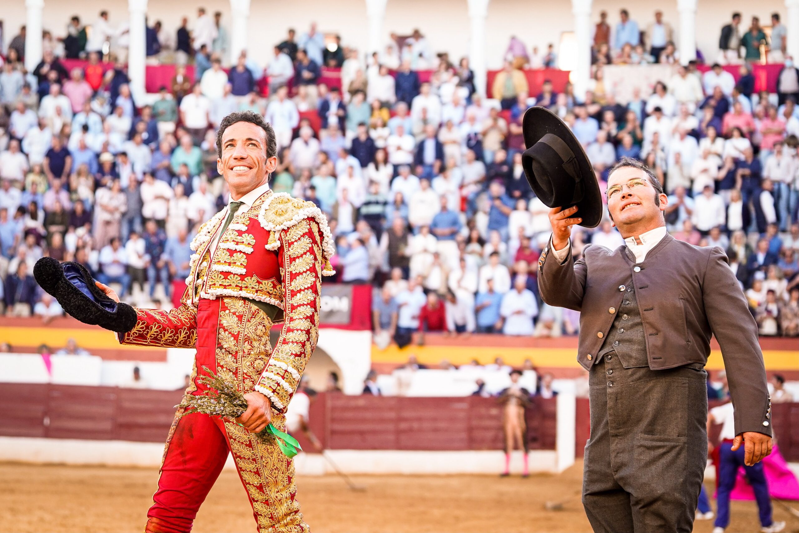 David de Miranda encumbra su temporada con un indulto en Zafra y Ginés Marín firma una tarde de raza