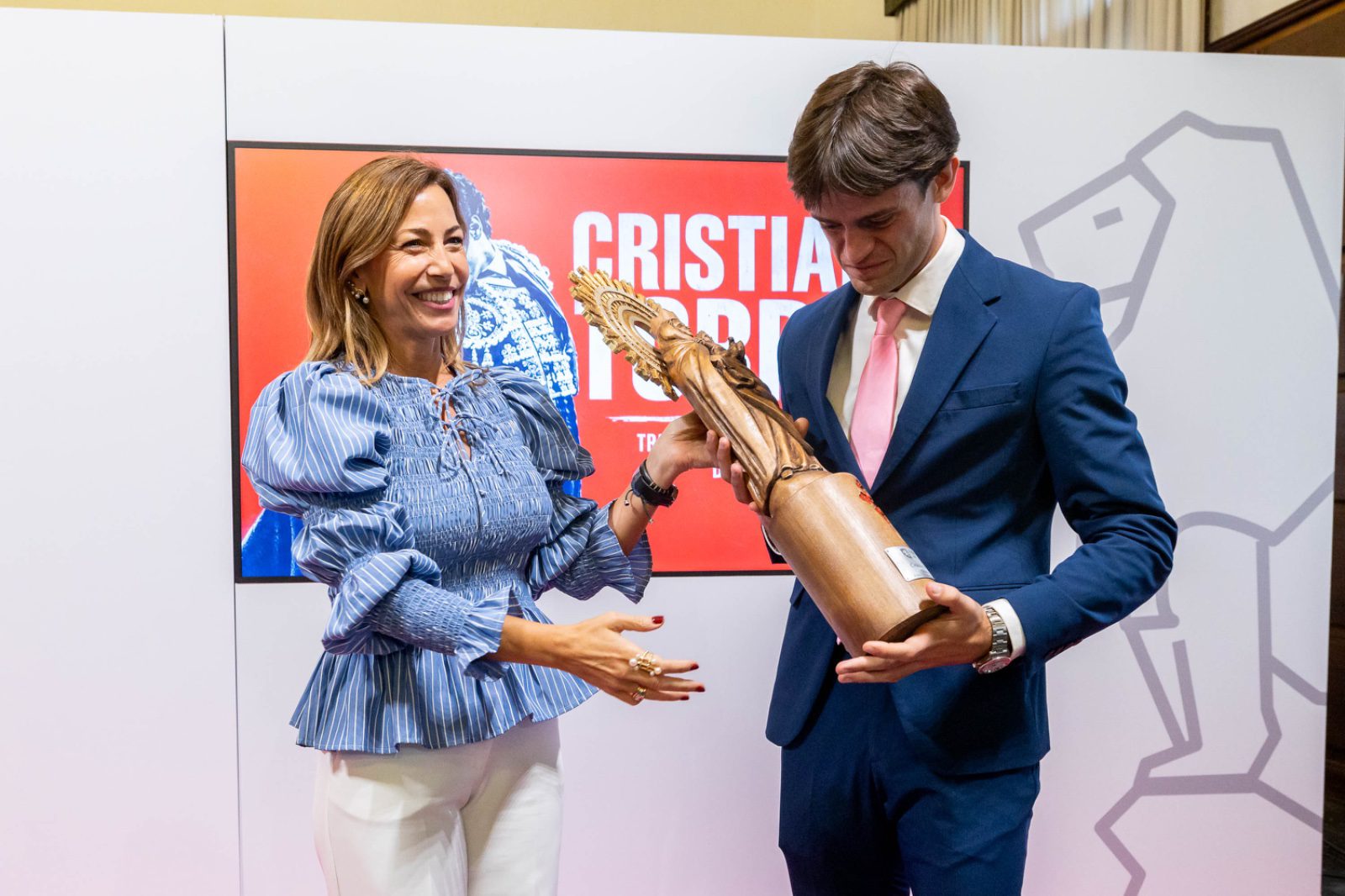 Zaragoza reconoce a Cristiano Torres y vuelve a señalar el estado de La Misericordia
